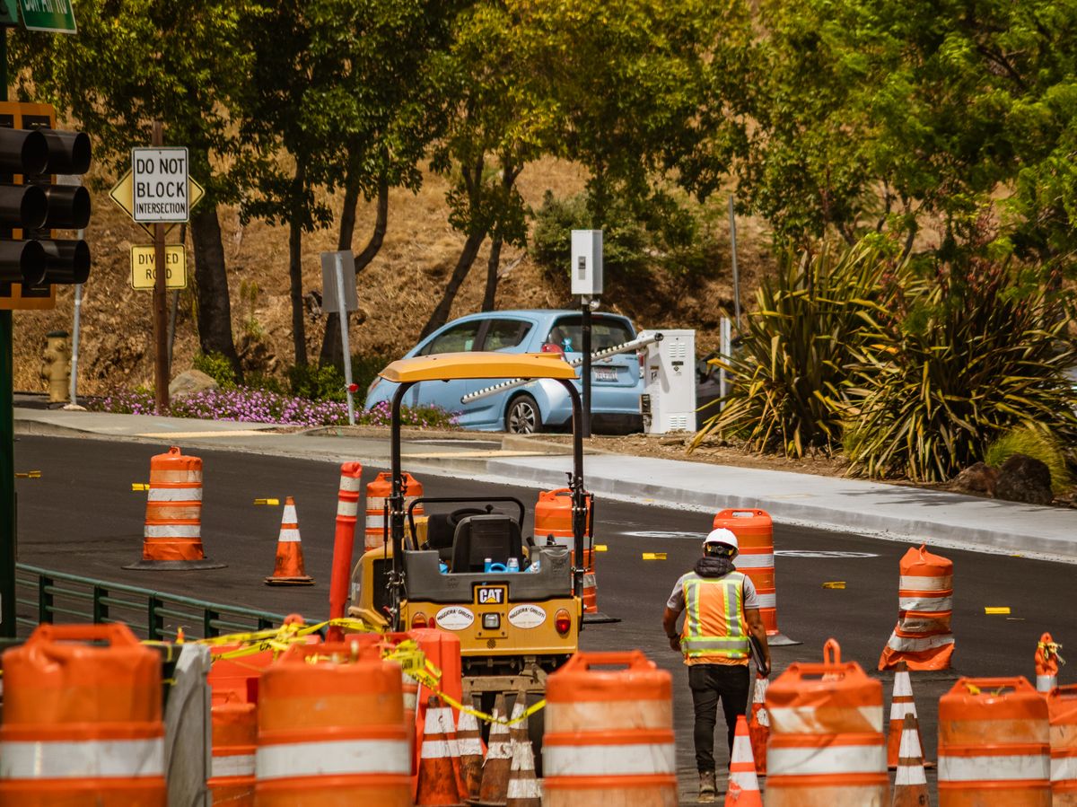 Construction Worker Killed in Suspected DUI Crash on Highway 50 in Sacramento